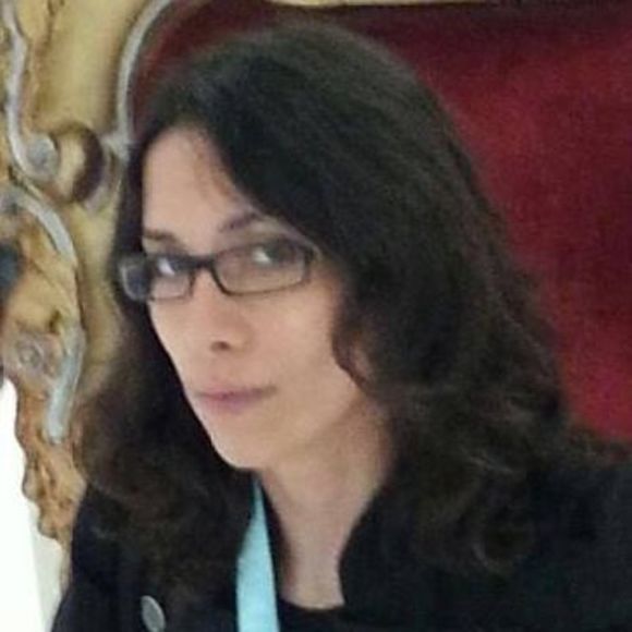 Meet your Posher, Alma - Picture 1 of 1